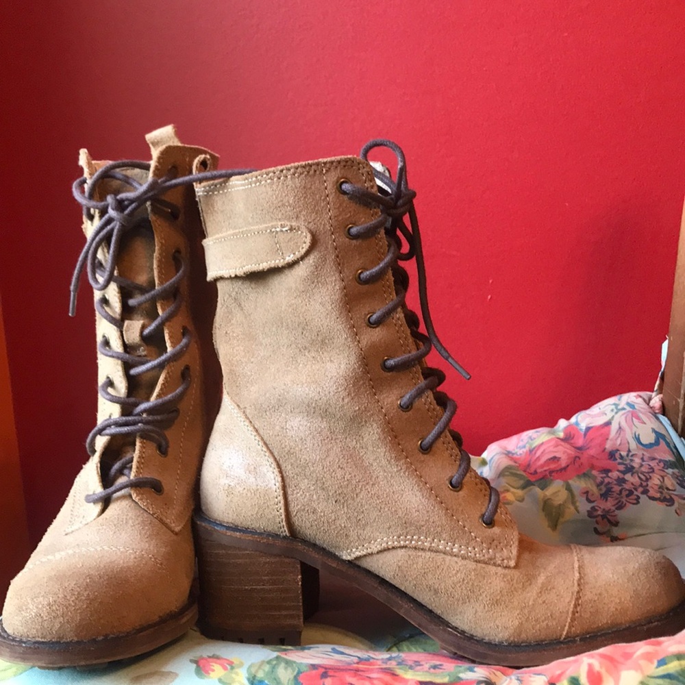 Max By Rocketdog Suede Lace Up Boots